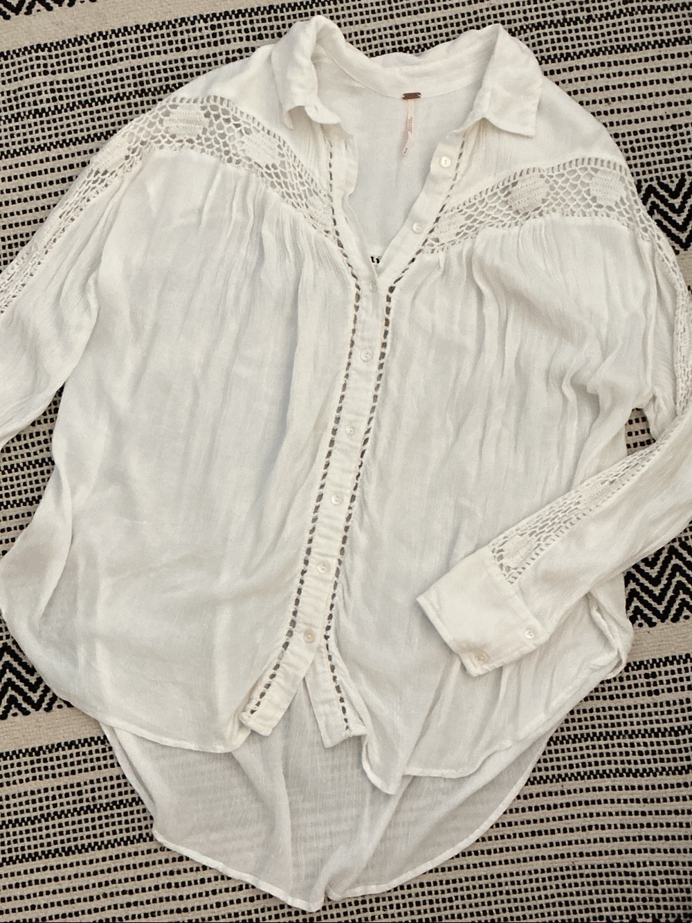 Free People Katie bird White Crochet-Detail Button Down Shirt - Picture 10 of 10